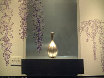 銀製の花器